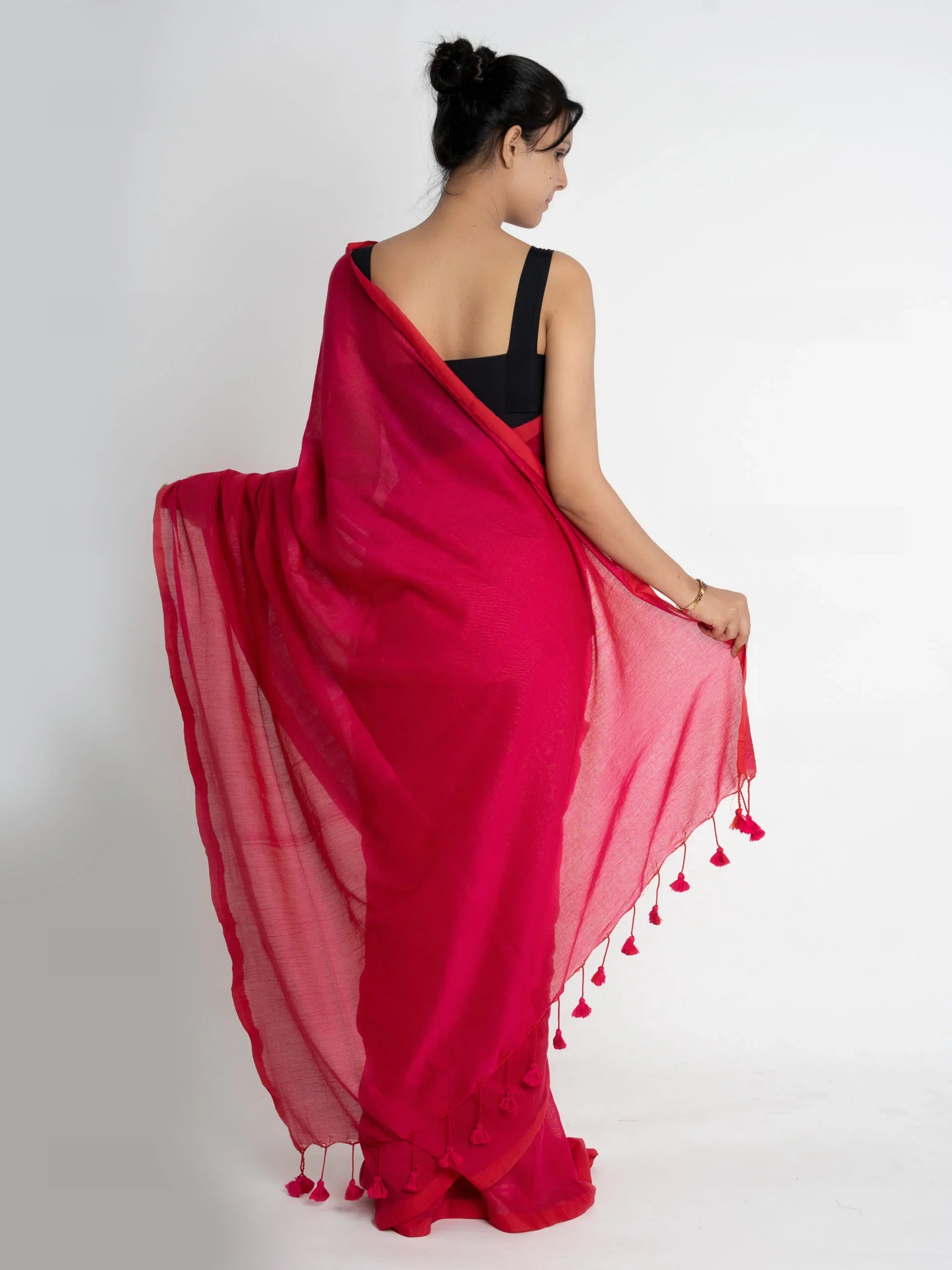 Beauty Beholds – Pre-Stitched Linen Saree with Leafy Pocket & Sequin Embroidery - Kozylook